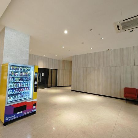 Santai Homestay Cyberjaya Bagian luar foto