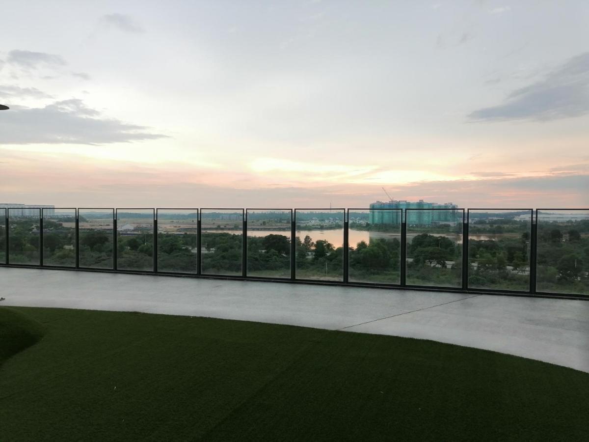 Santai Homestay Cyberjaya Bagian luar foto