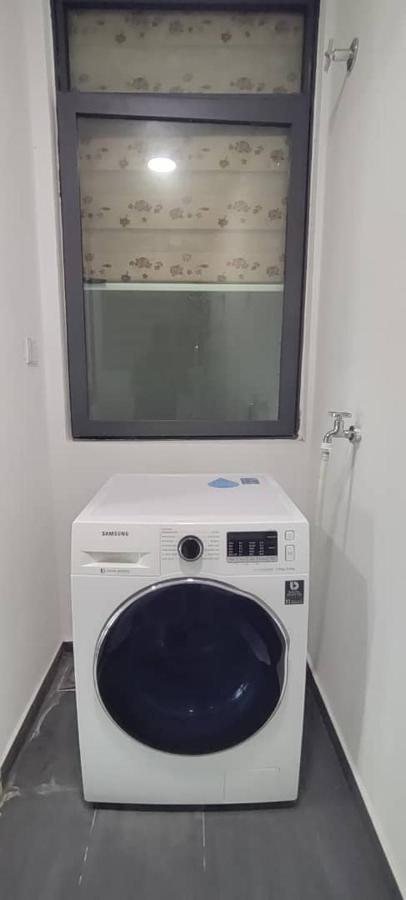 Santai Homestay Cyberjaya Bagian luar foto