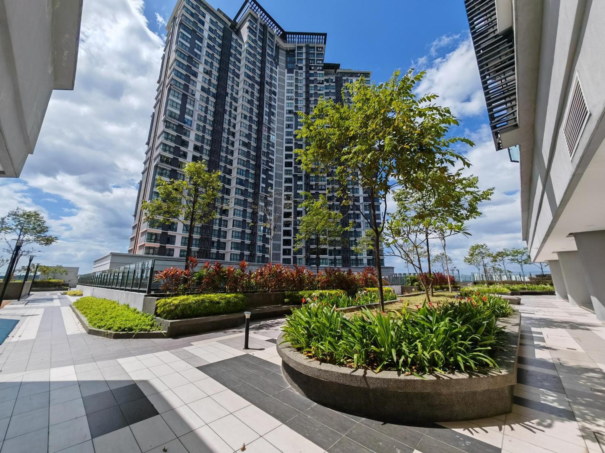 Santai Homestay Cyberjaya Bagian luar foto